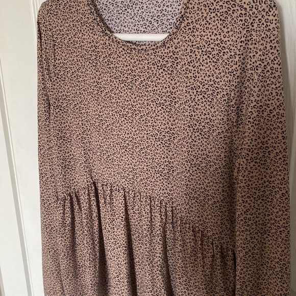 Gaze Women’s top, size L - like new. - Picture 2 of 5